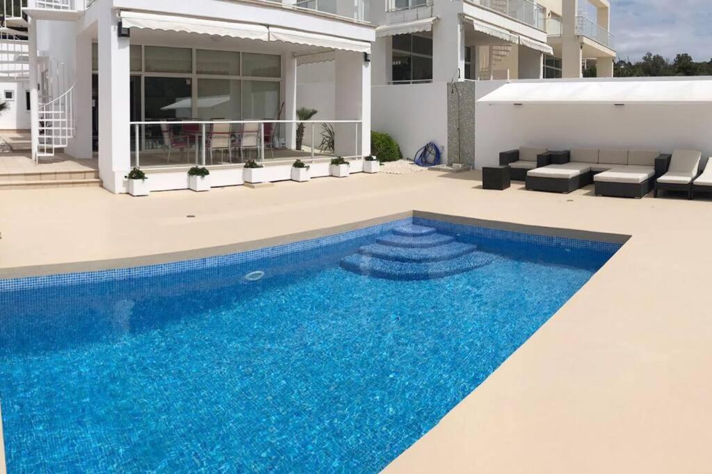 En C.vadella - Piscina Privada Dom wakacyjny *
